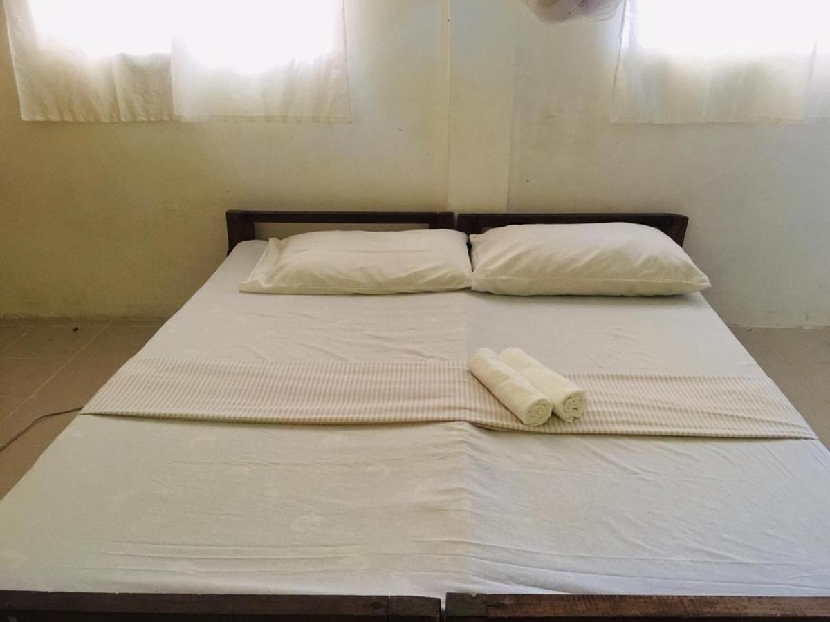 Carabao Guest House San Jose  Exterior photo